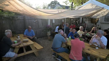 21KERBERS0728BDM_0946_S