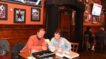 wing111121BDM_3117_s